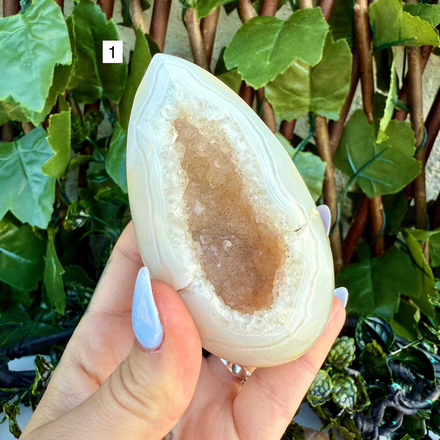 Druzy Peach Agate Egg, Grounding, Calming & Soothing