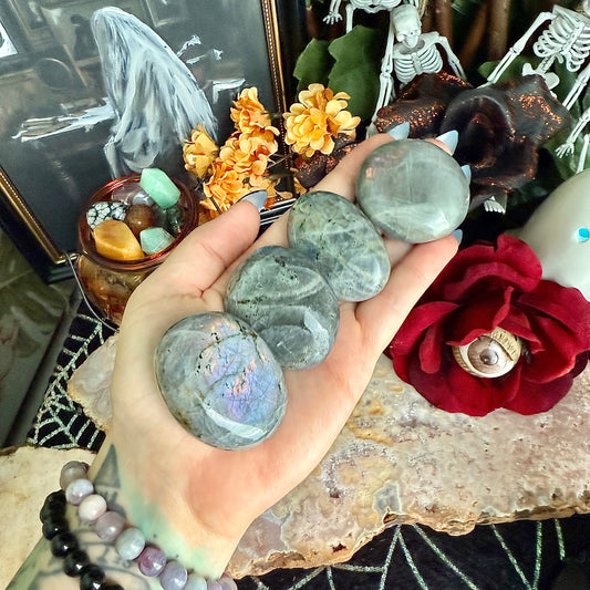 Sunset Labradorite Palmstone, Rainbow Flash, Intuition Crystal